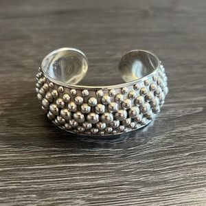 Beaded bangle